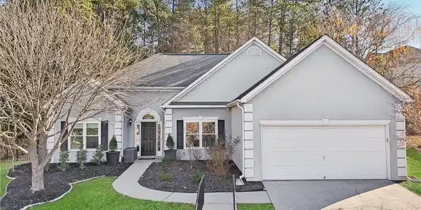 1036 Soaring Way