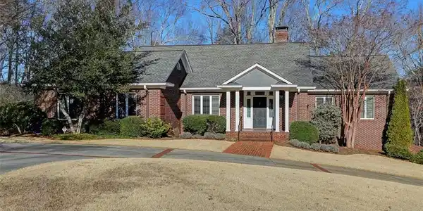 31 Willows Court