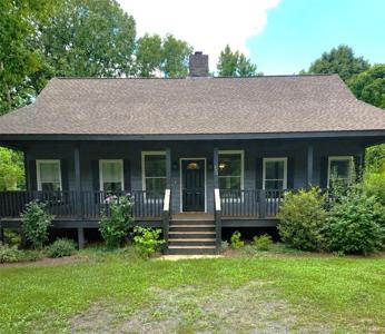 190 Poplar Drive N