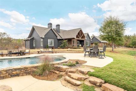 1299 Ben Mosley Circle