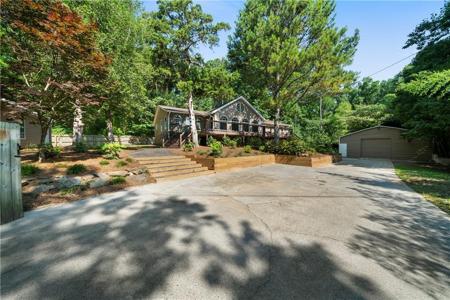 528 Pumpkinvine Road