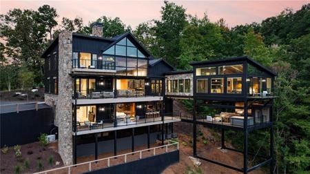 498 Rock Creek Court