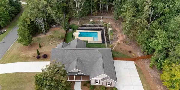 41 Mountain Pointe Drive