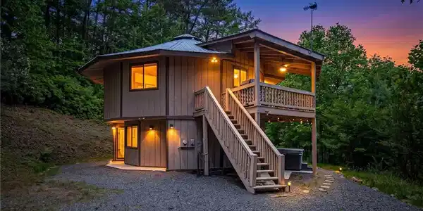 174 Chestnut Ridge