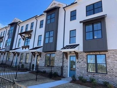 621 Silva Street Unit 124