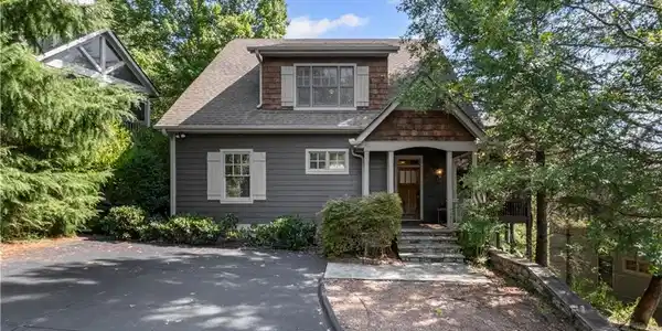39 Laurel Ridge Trail