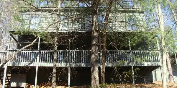 132 Buckskull Hollow Drive
