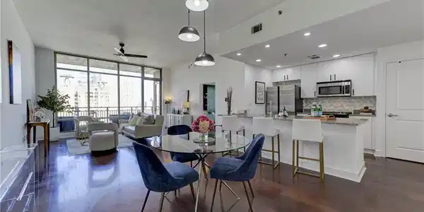 565 Peachtree Street NE Unit 1101