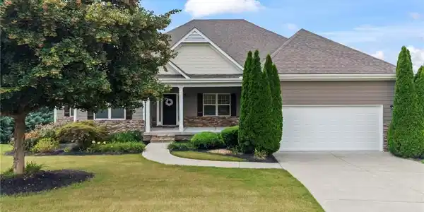2015 Boxwood Lane