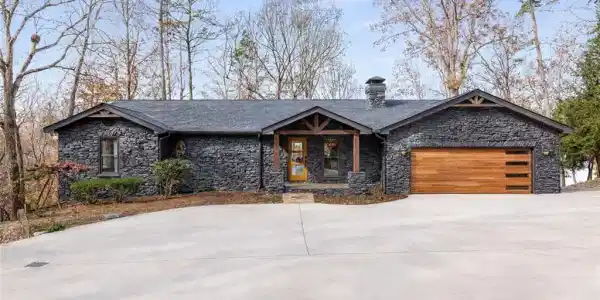 2519 Katherine Circle