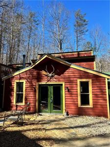 53 Crest View Drive