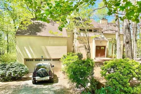 175 River Court Parkway