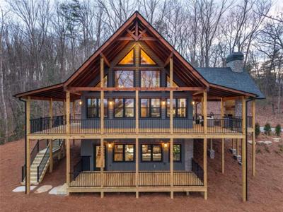 345 Big Oak Lane