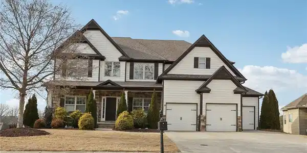 2011 Boxwood Lane