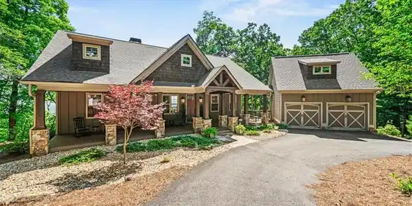88 Sanderlin Mtn Drive S