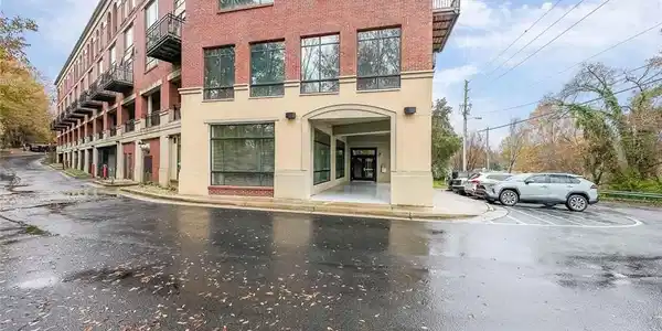 319 Atlanta Street SE Unit 110