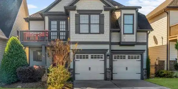 1735 Villas Overlook