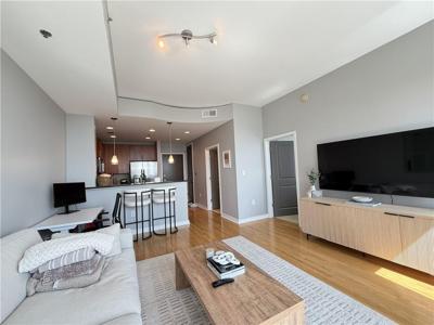 855 peachtree Street NE Unit 1915