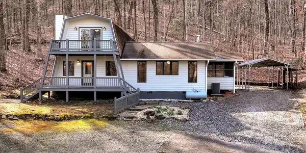 172 S Hickory Lane