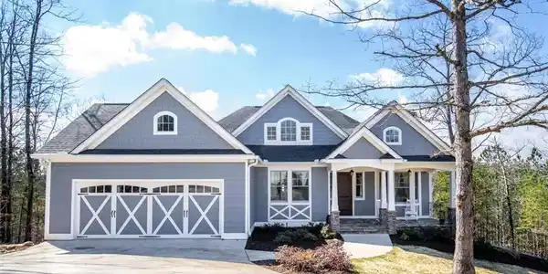 40 Blackhawk Court