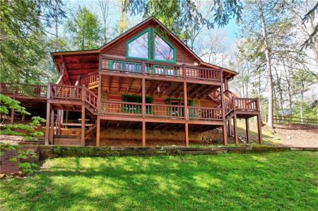 33 Spruce Drive
