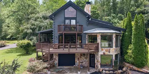 51 Carter Trail