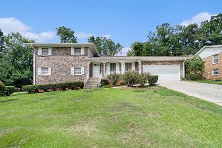 3662 Greentree Farms Drive