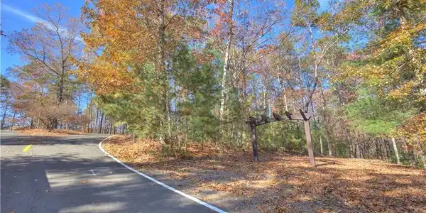 817 Choctaw Pass