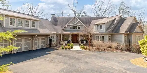 928 Black Bear Trail