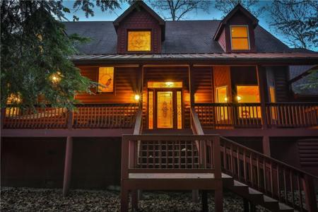 675 Riverfront Drive