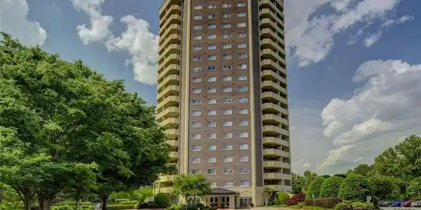 1501 Clairmont Road Unit 1917