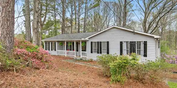 140 Ridgewood Drive