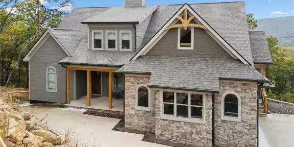 102 Moose Loop