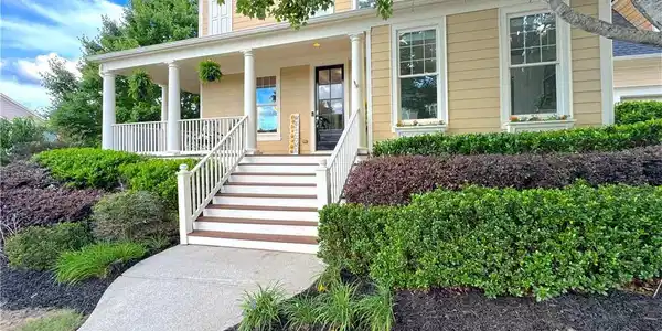 987 Woodbury Road