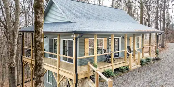 110 Burnt Mountain Cove Road