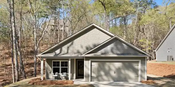 274 Lakewood Drive
