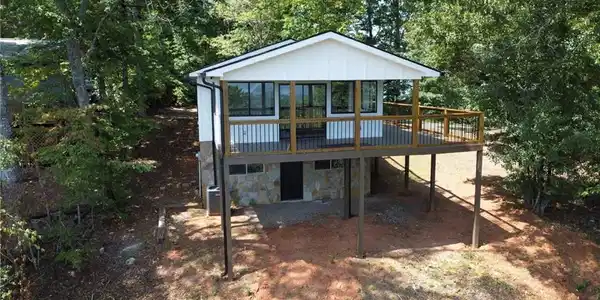 1568 Harris Ridge Road