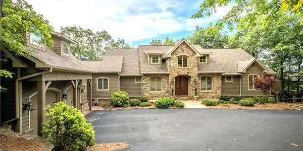 840 Mcelroy Mountain Drive