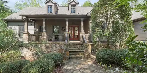 51 Sycamore Trail