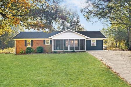 1024 New Rosedale Road