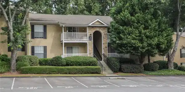 3160 Seven Pines Unit 105 Court