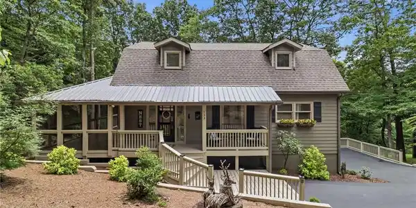 133 Cliff Fern Point