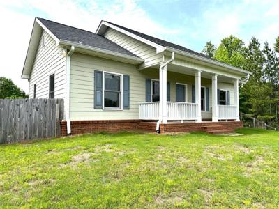 44 Powell Road NW