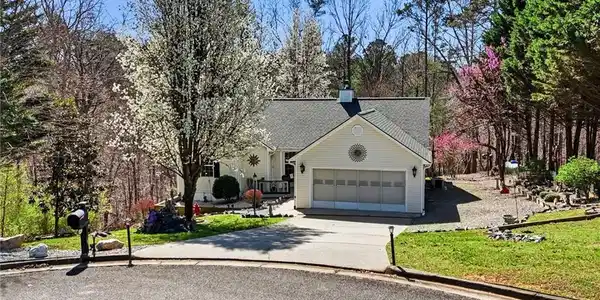 64 Pin Oak Lane