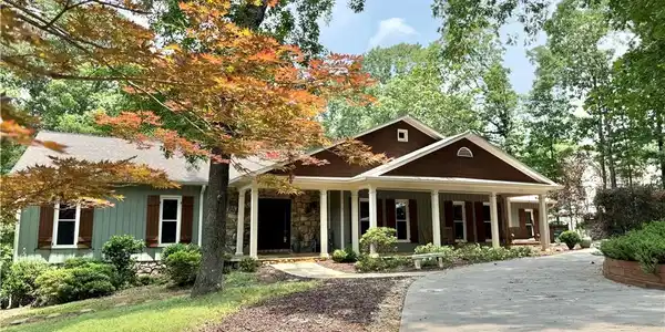 722 Beauregard Drive SW