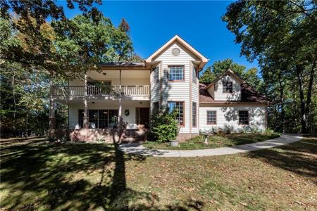 70 Goldenrod Overlook