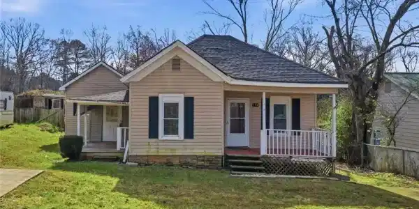 174 Cherokee Avenue
