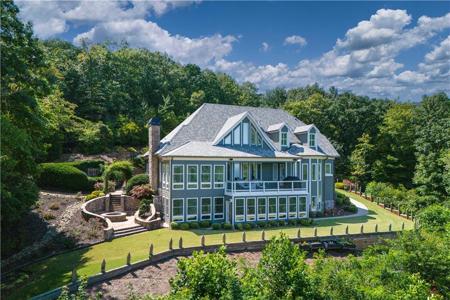 430 Sassafras Mountain Laurel Lane