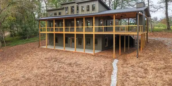 288 Windy Valley