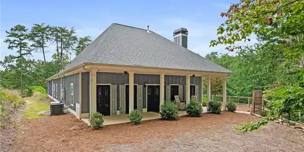 106 Osage Court